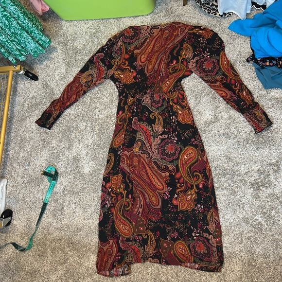 NWOT Zara paisley print smocked a neck button down dress Size XS - Picture 6 of 12